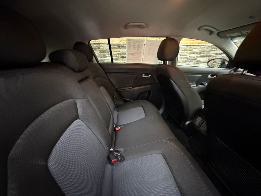 Used 2015 Kia Sportage LX image 28