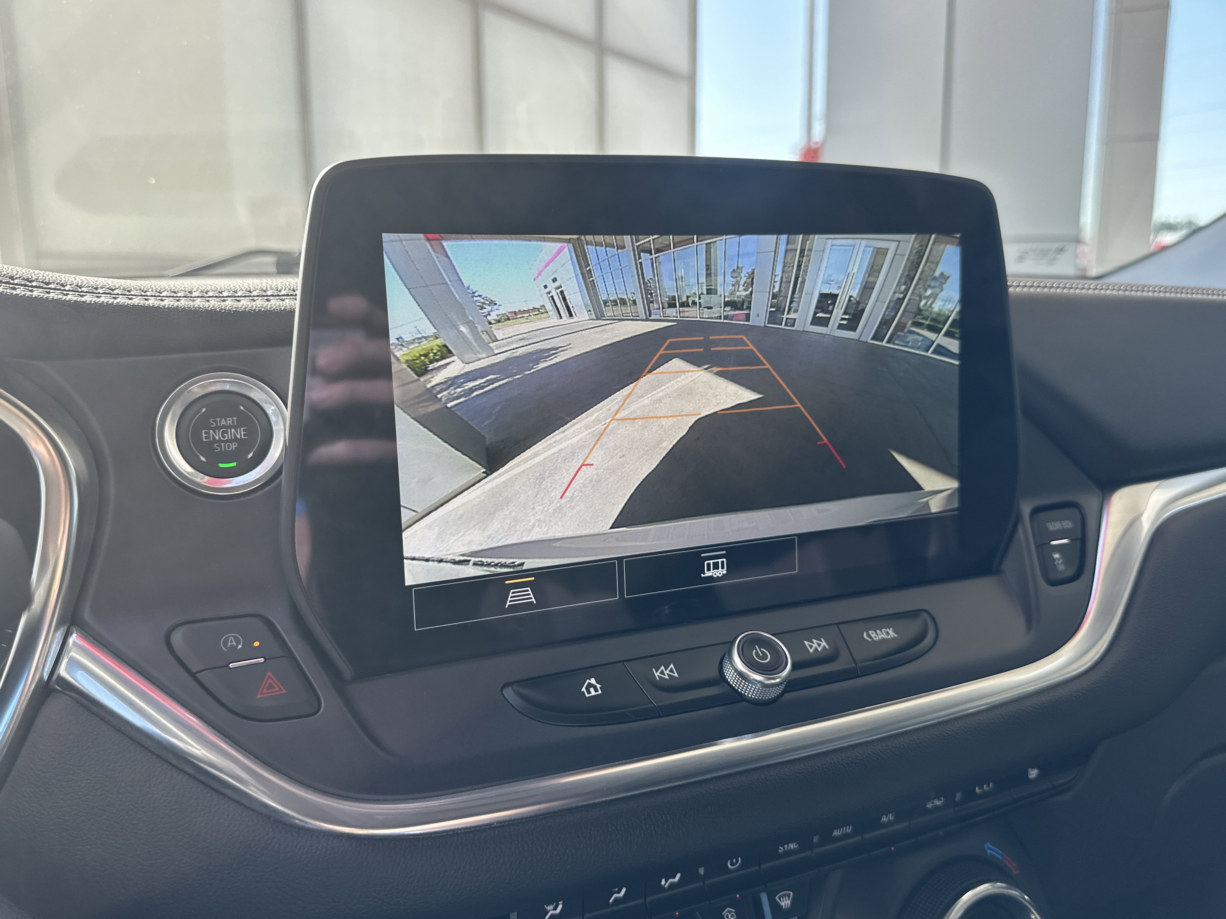 Used 2025 Chevrolet Blazer LT AWD/4WD image 34