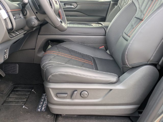 New 2026 Nissan Armada PRO-4X w/ Captain's Chari Seat Package AWD/4WD image 15