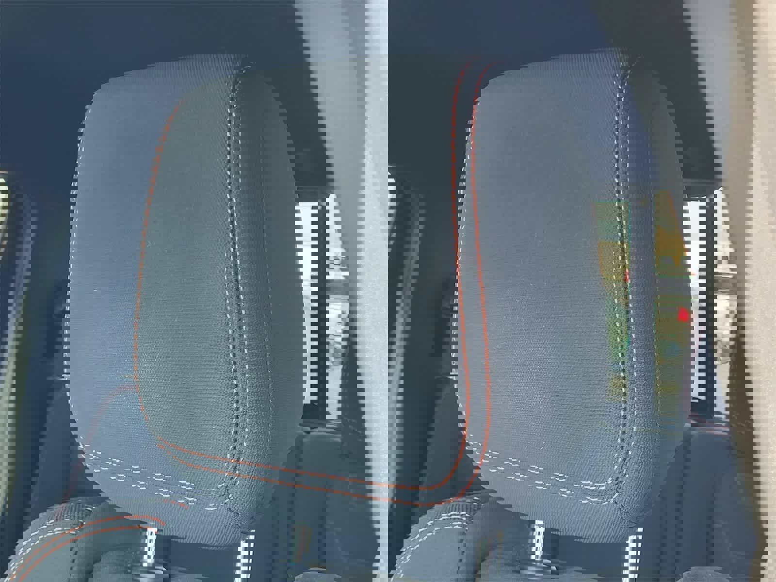 Used 2023 Nissan Frontier PRO-4X w/ Technology Package image 12