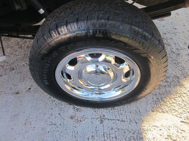 Used 2013 Ford F150 XL w/ Mid Equipment Group AWD/4WD image 8