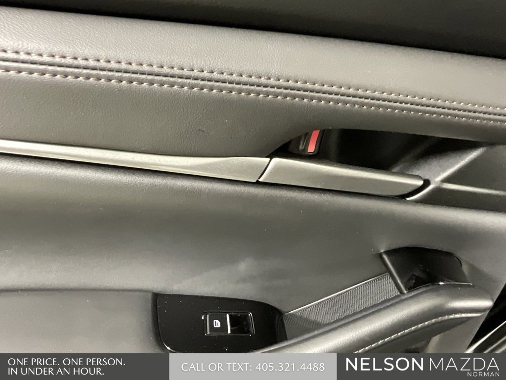Used 2025 MAZDA MAZDA3 s image 23