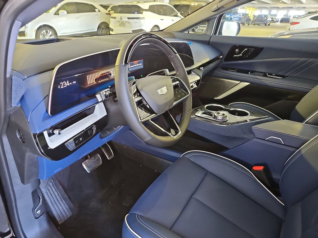 New 2025 Cadillac Optiq Sport 2 image 24