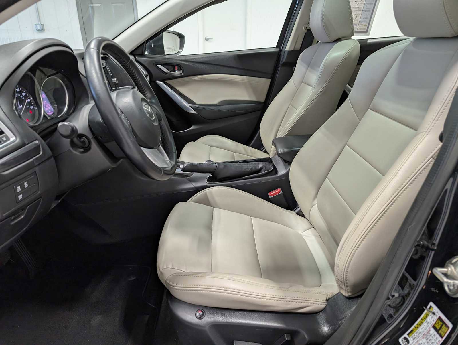 Used 2015 MAZDA MAZDA6 Touring image 4