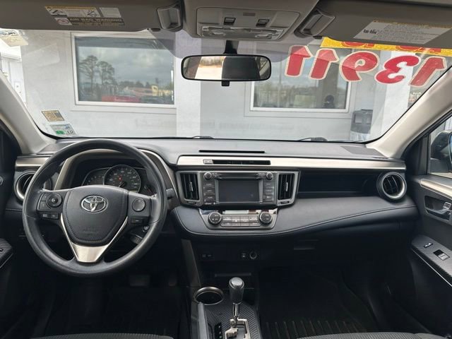 Used 2014 Toyota RAV4 XLE image 11