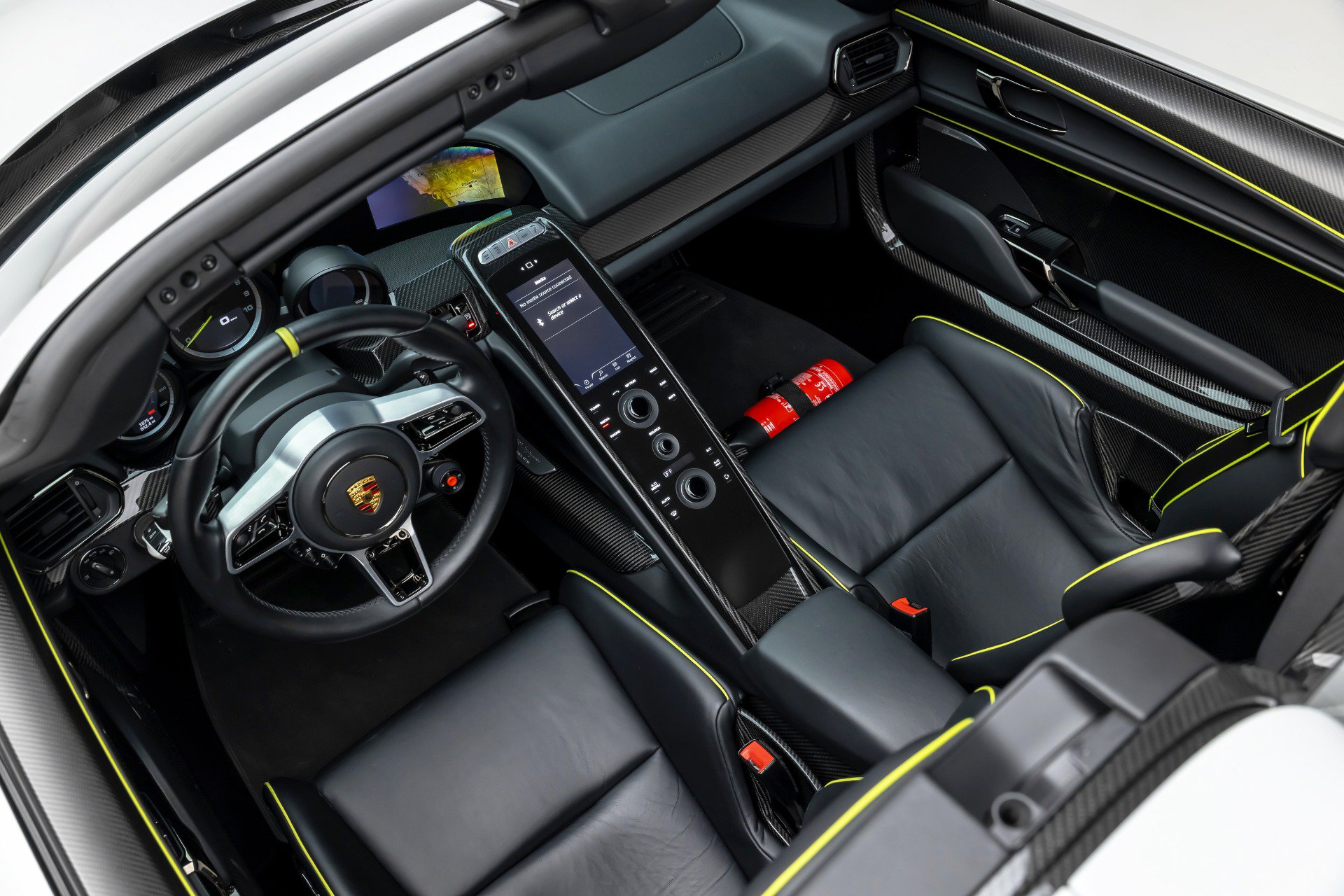 Used 2015 Porsche 918 Spyder AWD/4WD image 27