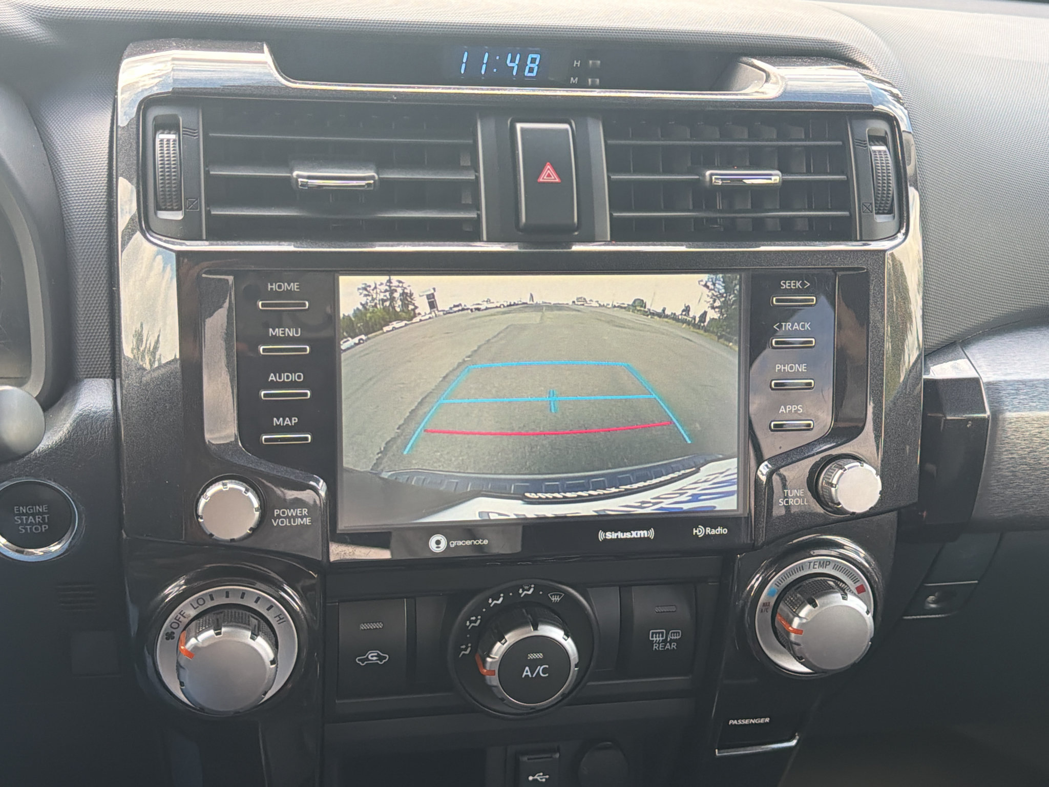 Used 2020 Toyota 4Runner Venture AWD/4WD image 16