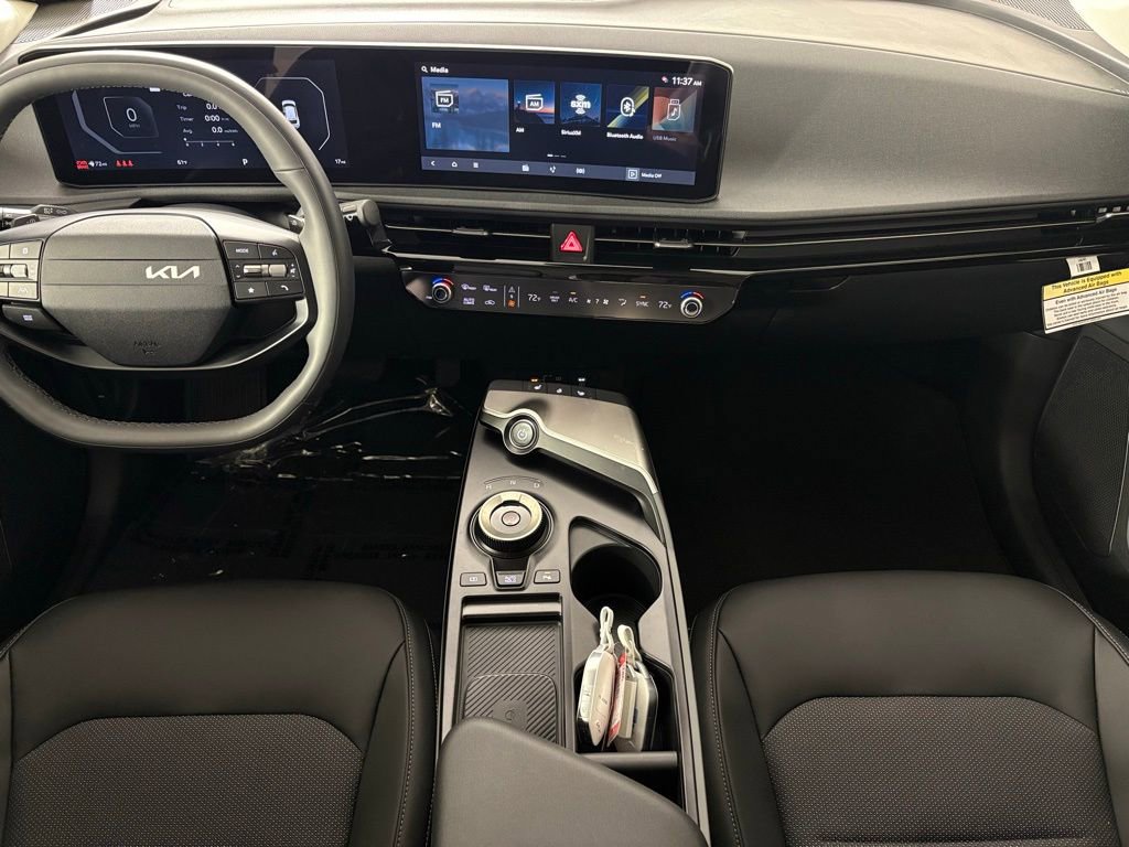 New 2025 Kia EV6 Light w/ Light LR Technology Package image 36