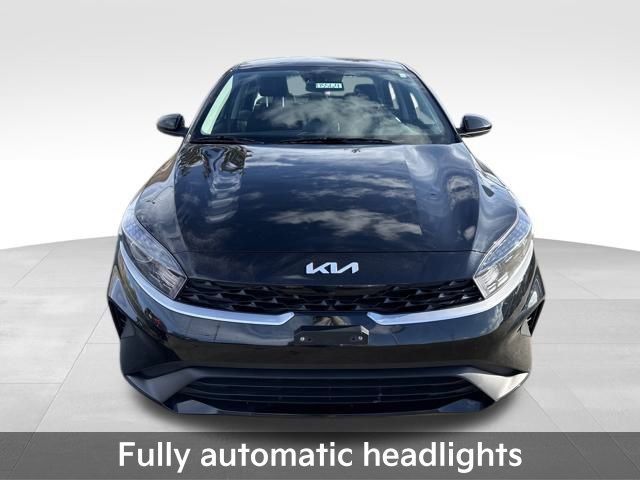 Used 2024 Kia Forte LXS image 11