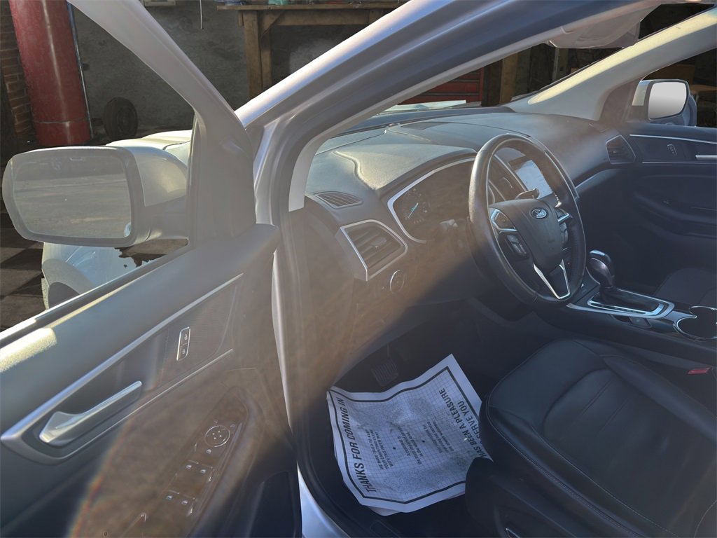 Certified 2017 Ford Edge SEL w/ Equipment Group 201A image 17