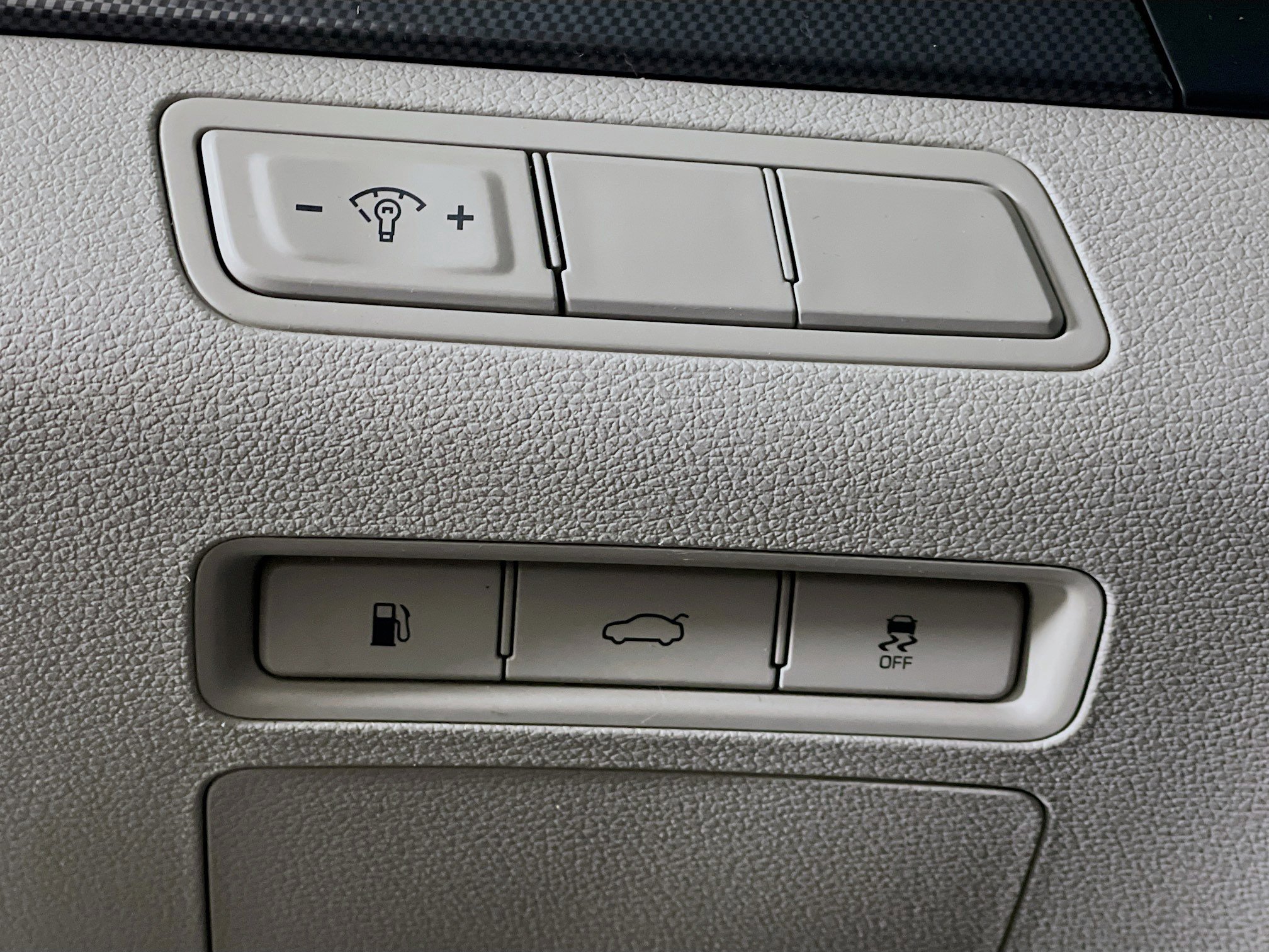 Used 2017 Hyundai Sonata Sport w/ Value Edition Package 02 image 17