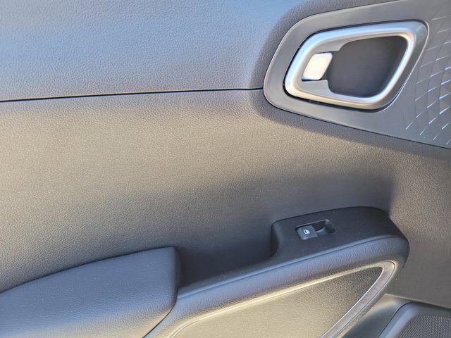 Used 2021 Kia Soul S image 7