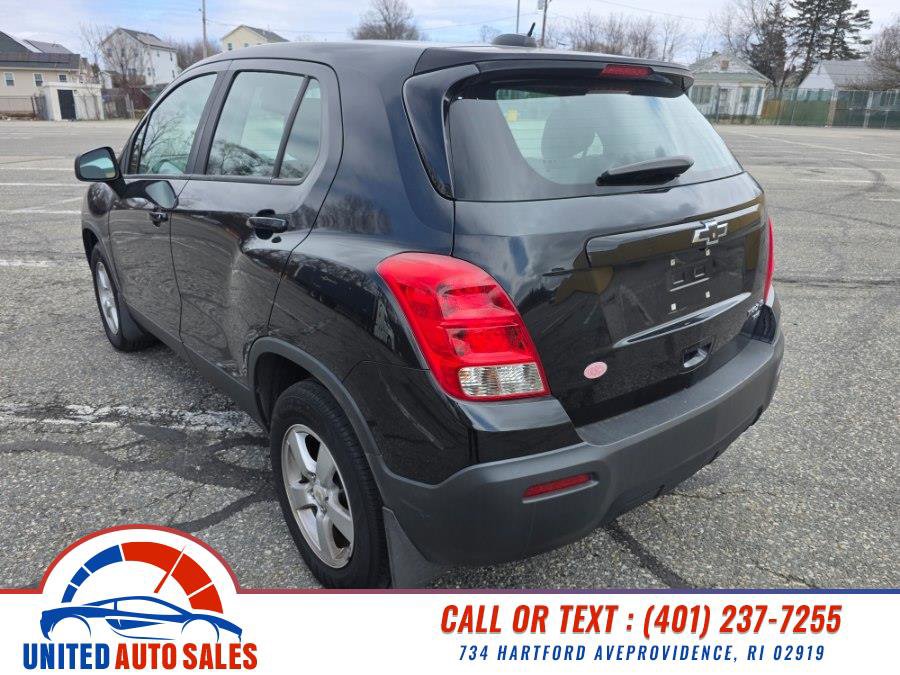 Used 2015 Chevrolet Trax LS image 3