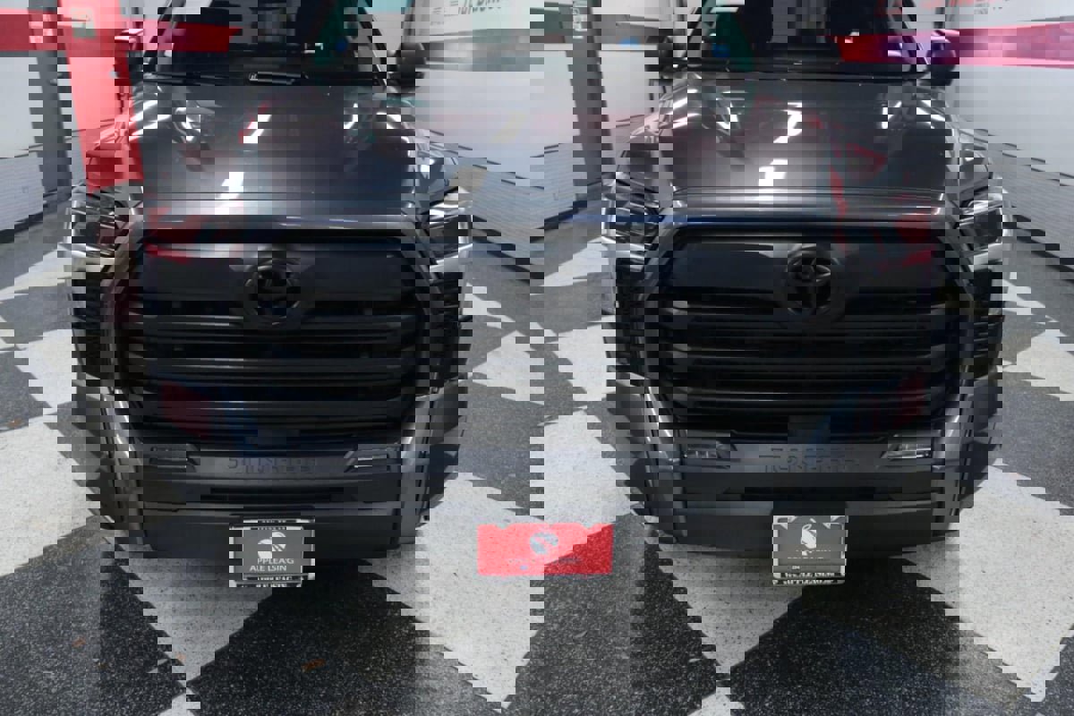 Used 2023 Toyota Tundra SR5 image 4