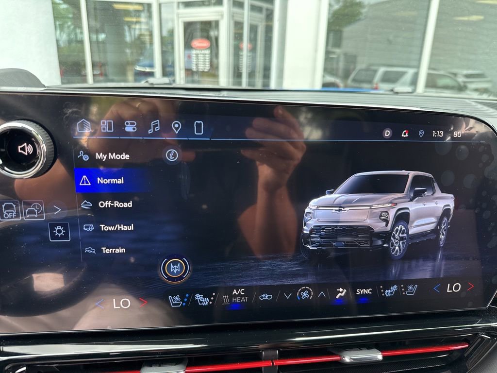 Used 2026 Chevrolet Silverado EV Trail Boss image 42