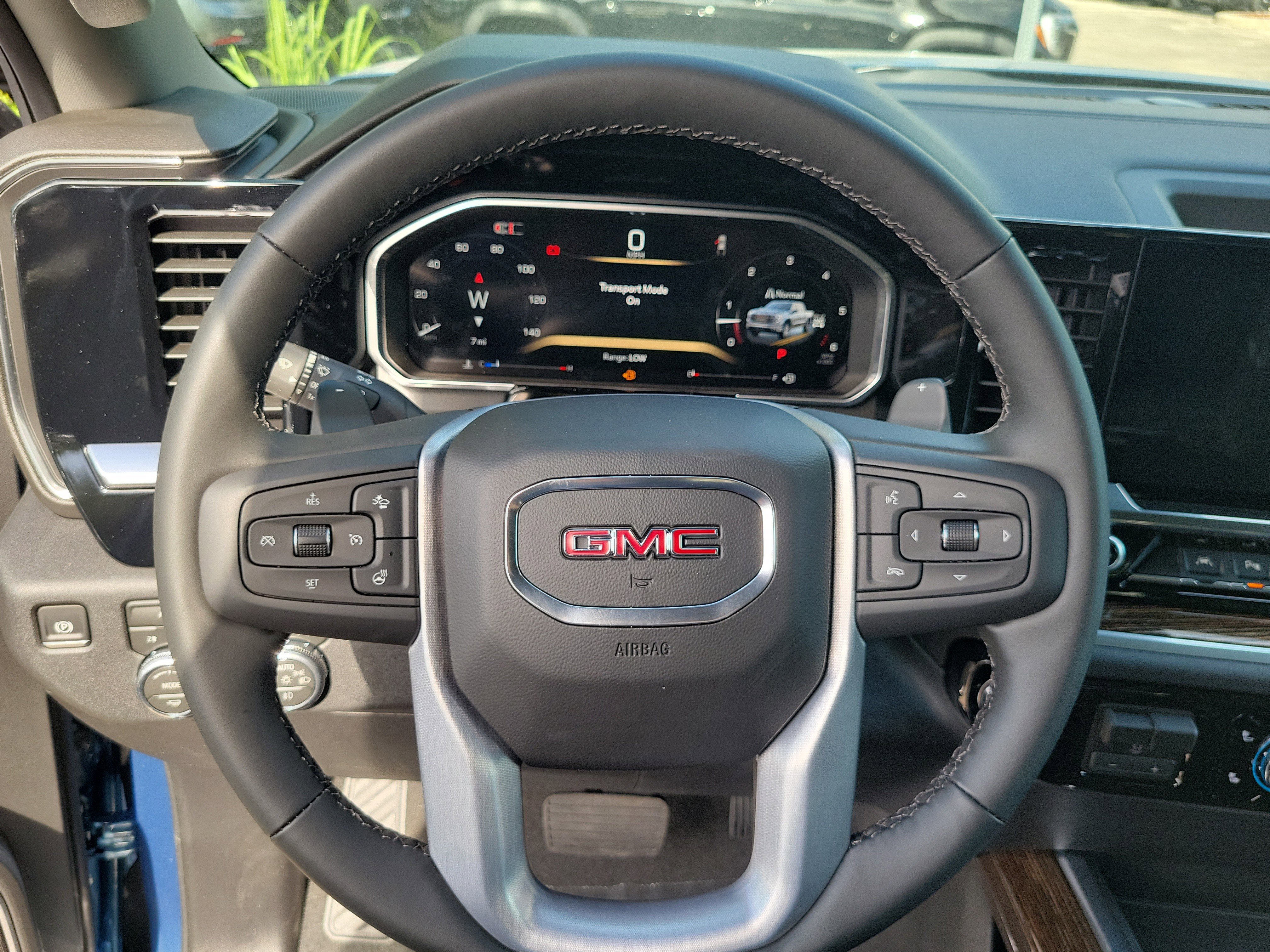 New 2026 GMC Sierra 1500 Elevation w/ Elevation Premium Package AWD/4WD image 8