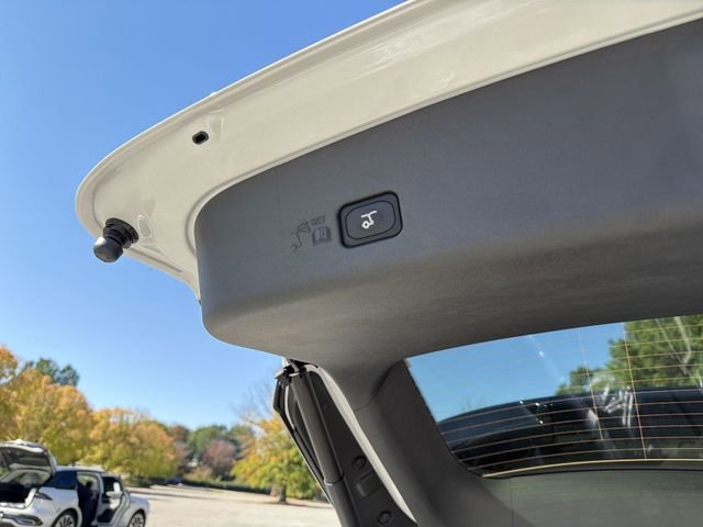 New 2026 Lincoln Nautilus Reserve AWD/4WD image 26