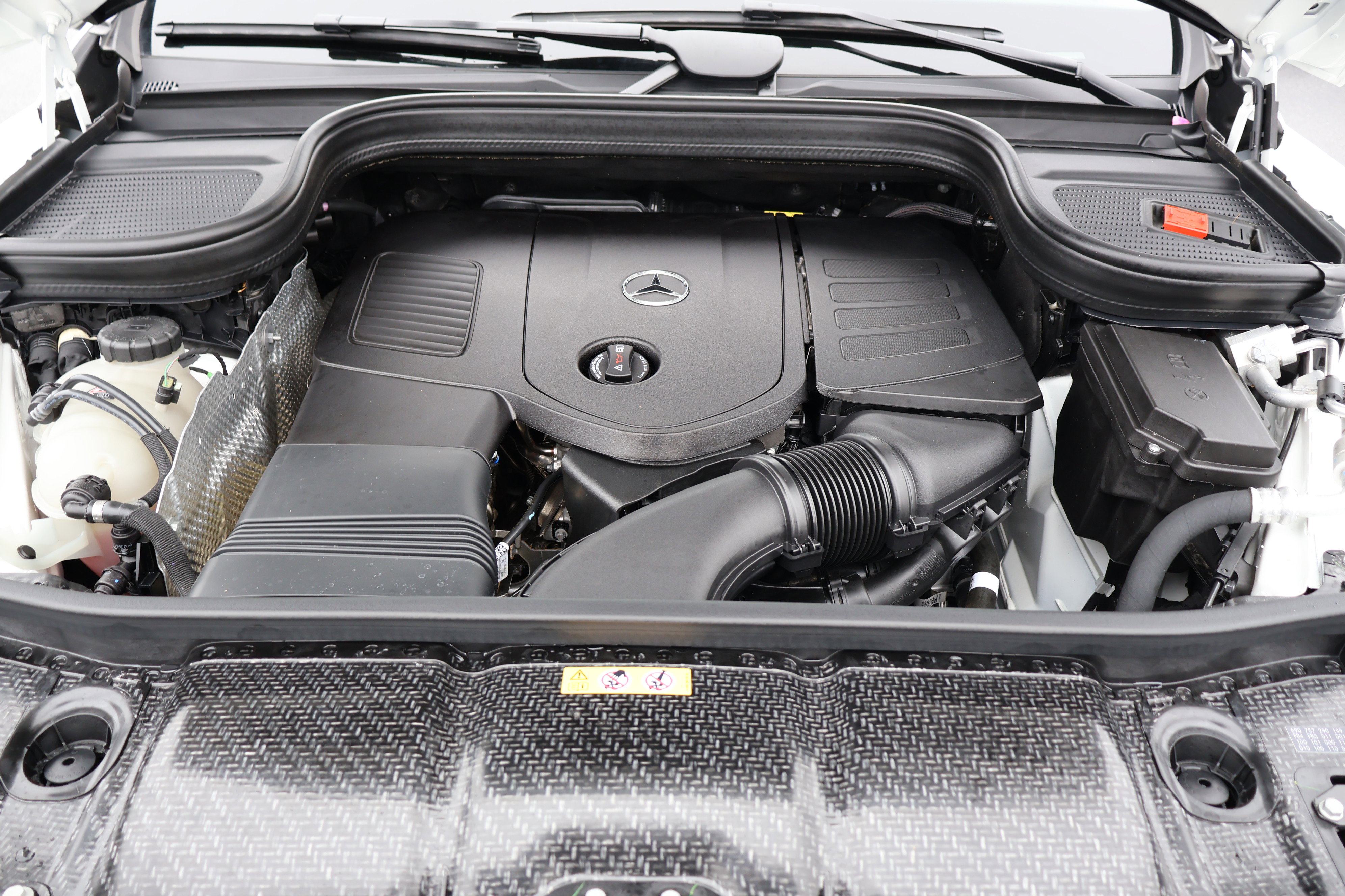 Used 2025 Mercedes-Benz GLE 350 4MATIC image 42