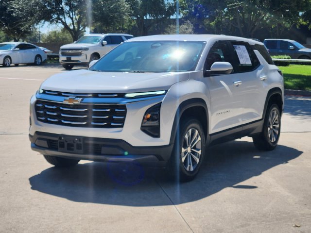 Used 2026 Chevrolet Equinox LT FWD image 11