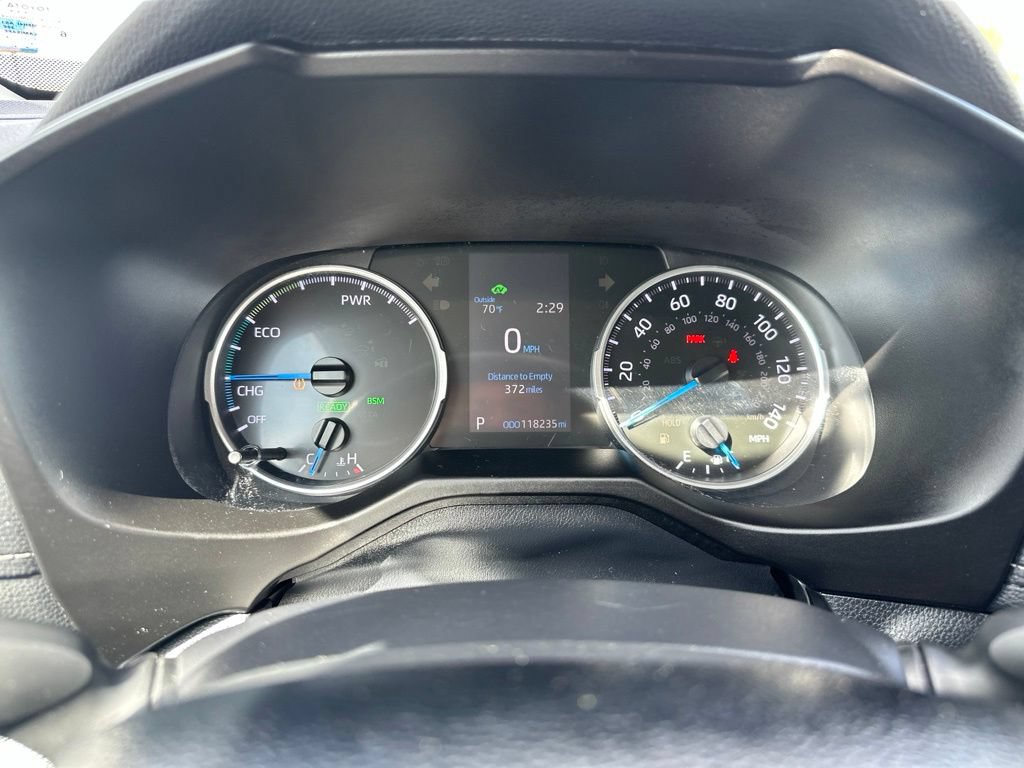 Used 2019 Toyota RAV4 XLE w/ Convenience Package AWD/4WD image 2