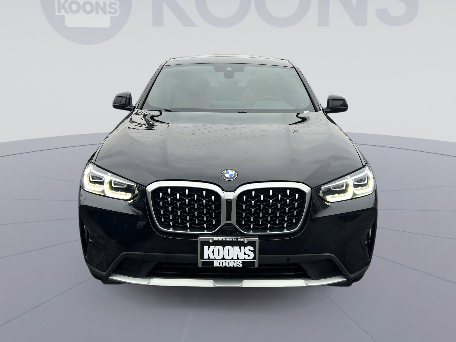 Used 2023 BMW X4 xDrive30i w/ Premium Package image 11