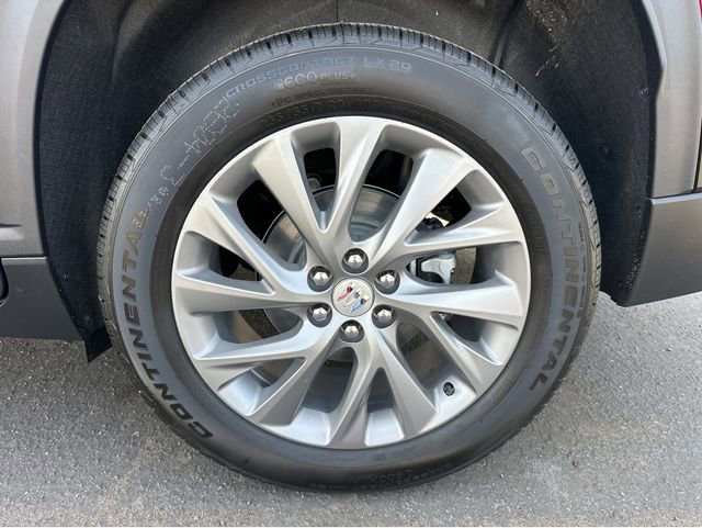 New 2026 Buick Enclave Preferred w/ Power Package image 13