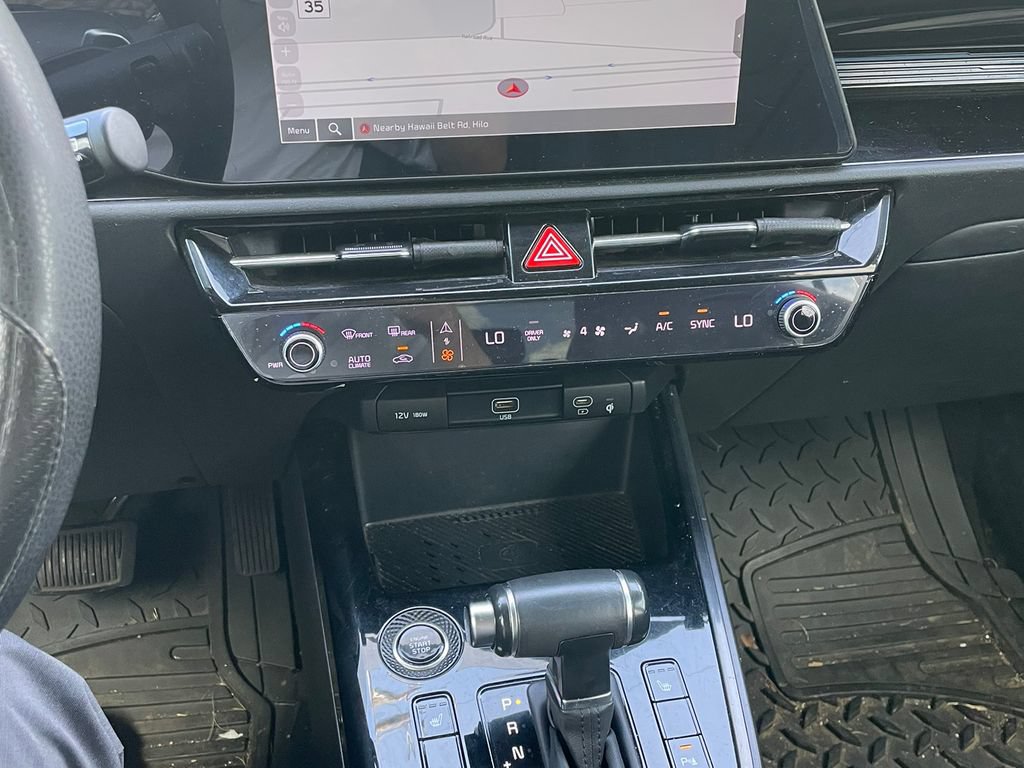 Used 2023 Kia Niro EX FWD image 13