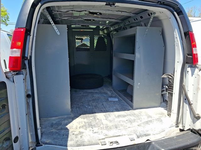 Used 2021 Chevrolet Express 2500 RWD image 8