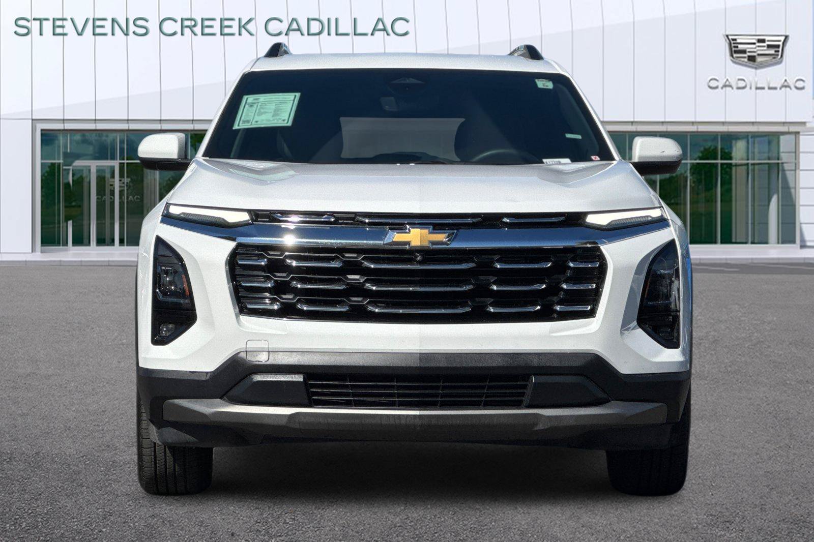 Used 2025 Chevrolet Equinox LT w/ Convenience Package II AWD/4WD image 8
