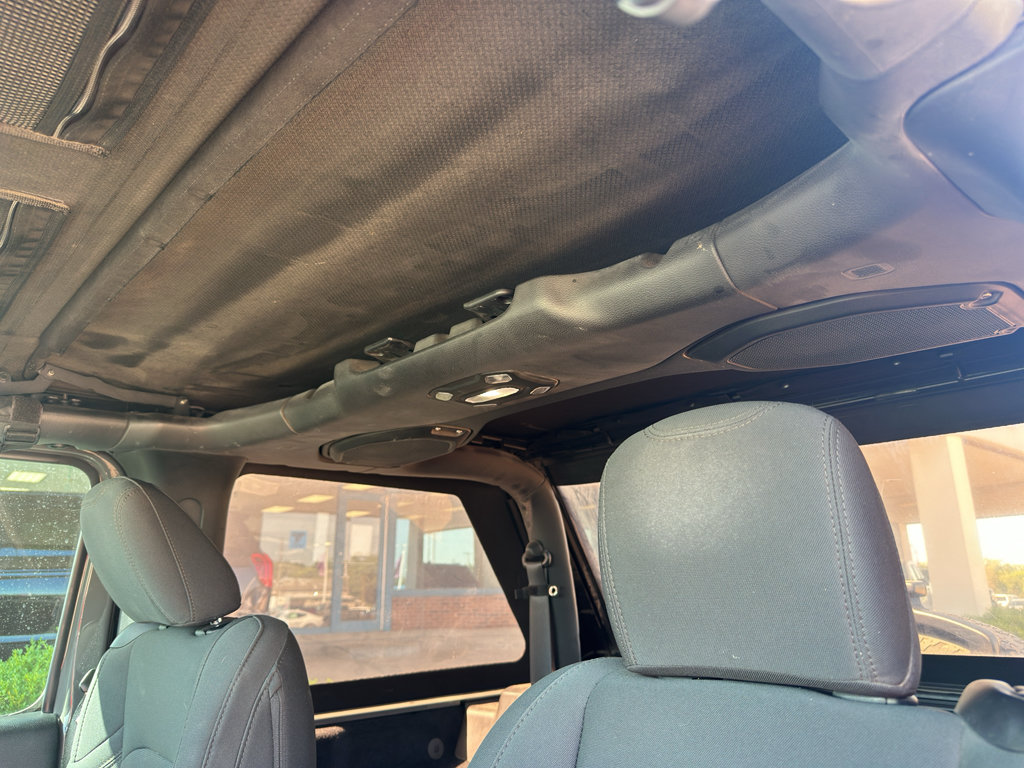 Used 2018 Jeep Wrangler Sport AWD/4WD image 31