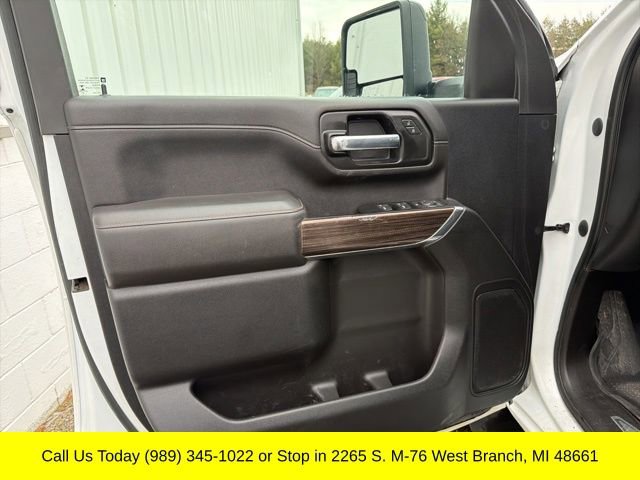 Used 2021 Chevrolet Silverado 2500 LT AWD/4WD image 30