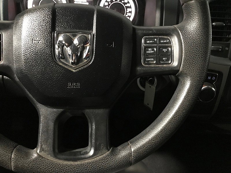 Used 2015 RAM 1500 Classic SLT image 25