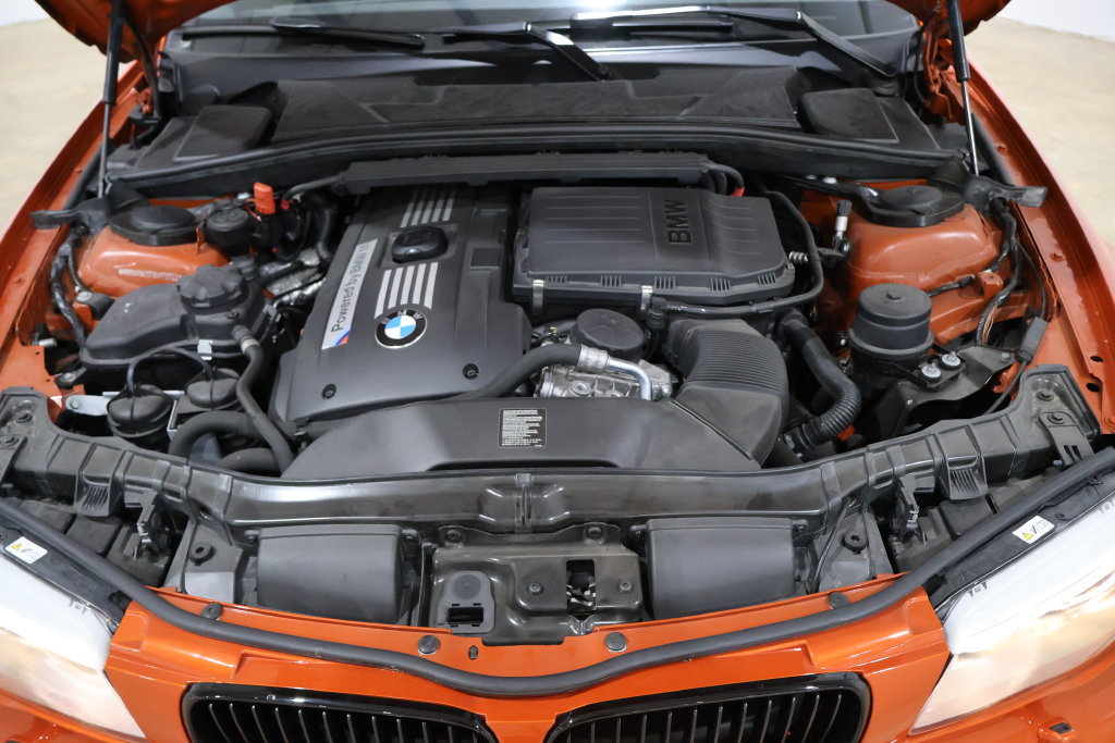 Used 2011 BMW 1 Series M RWD image 39