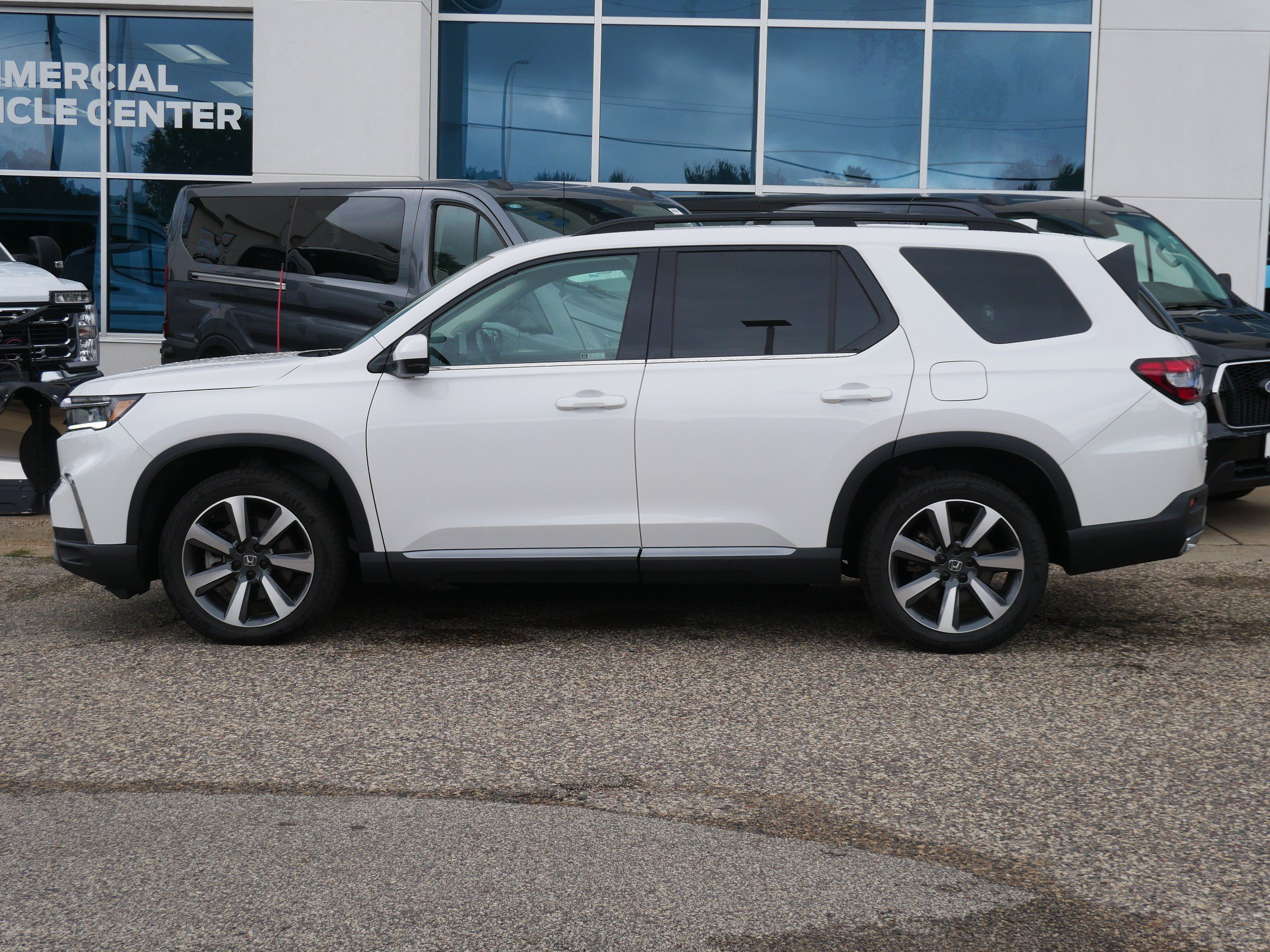Used 2023 Honda Pilot Touring image 26