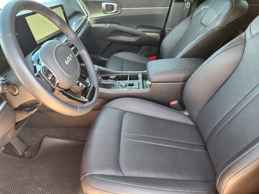 New 2025 Kia Sorento S image 9