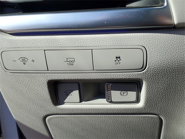 Used 2024 Hyundai Palisade Calligraphy image 24
