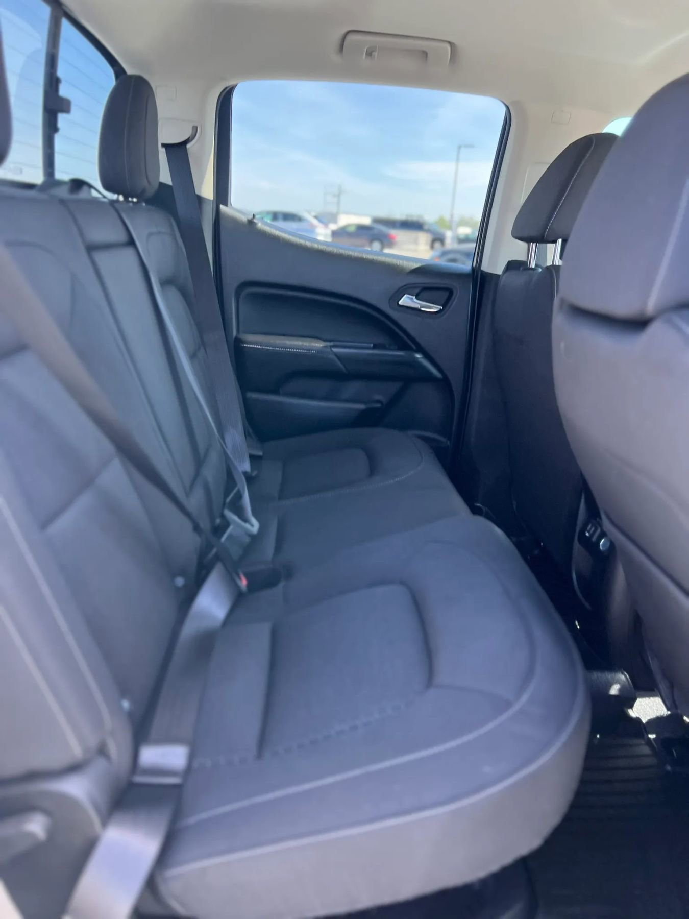 Used 2019 GMC Canyon SLE w/ Elevation Edition RWD image 15