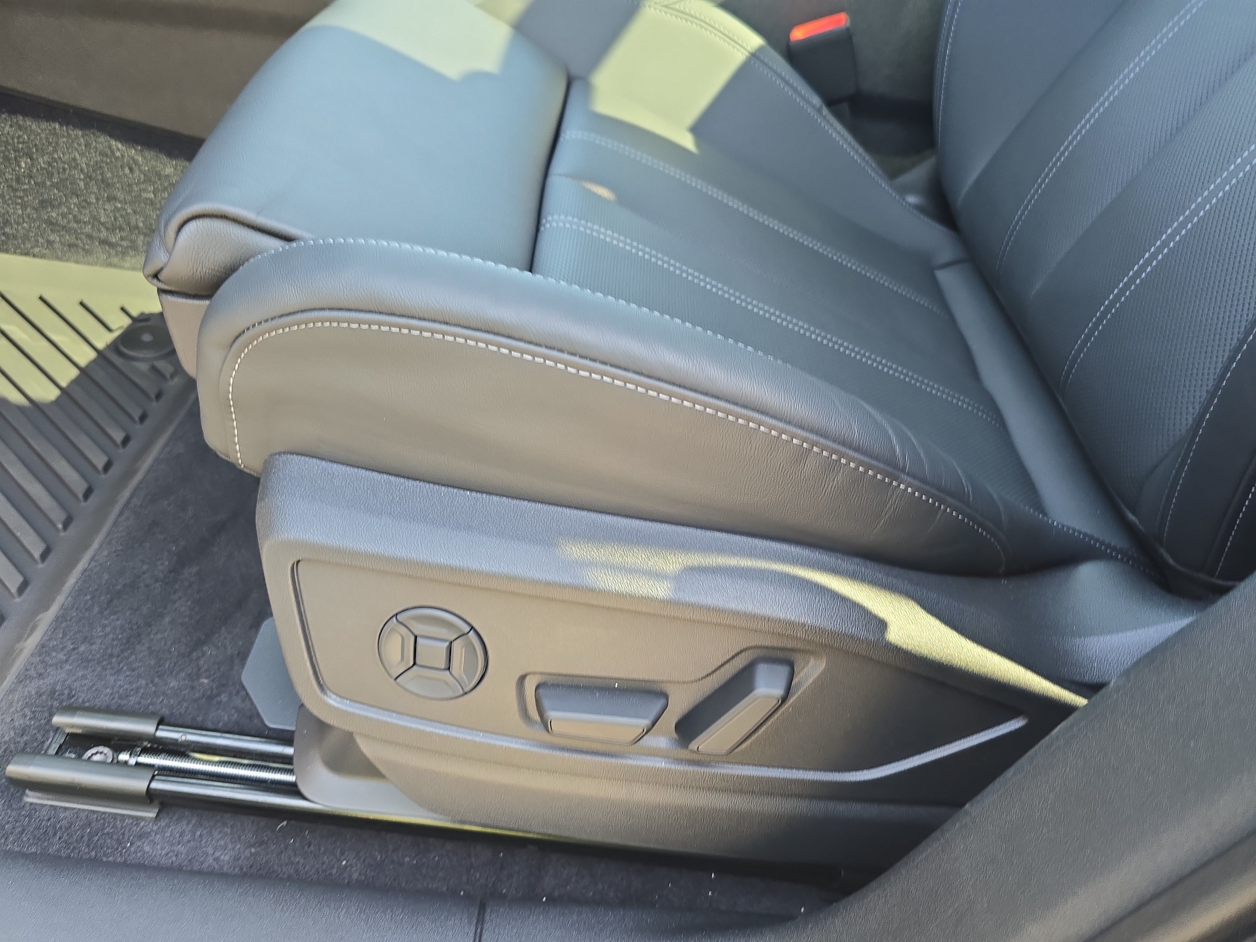 New 2026 Audi Q5 Premium Plus AWD/4WD image 28