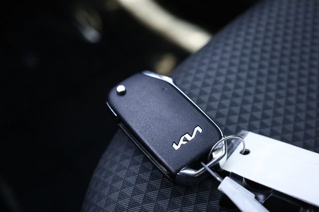 Used 2022 Kia Soul LX FWD image 29