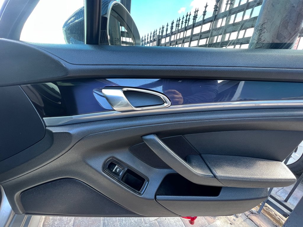 Used 2012 Porsche Panamera S RWD image 46