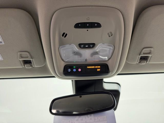 Used 2024 Buick Encore GX Avenir w/ Avenir Convenience Package image 31