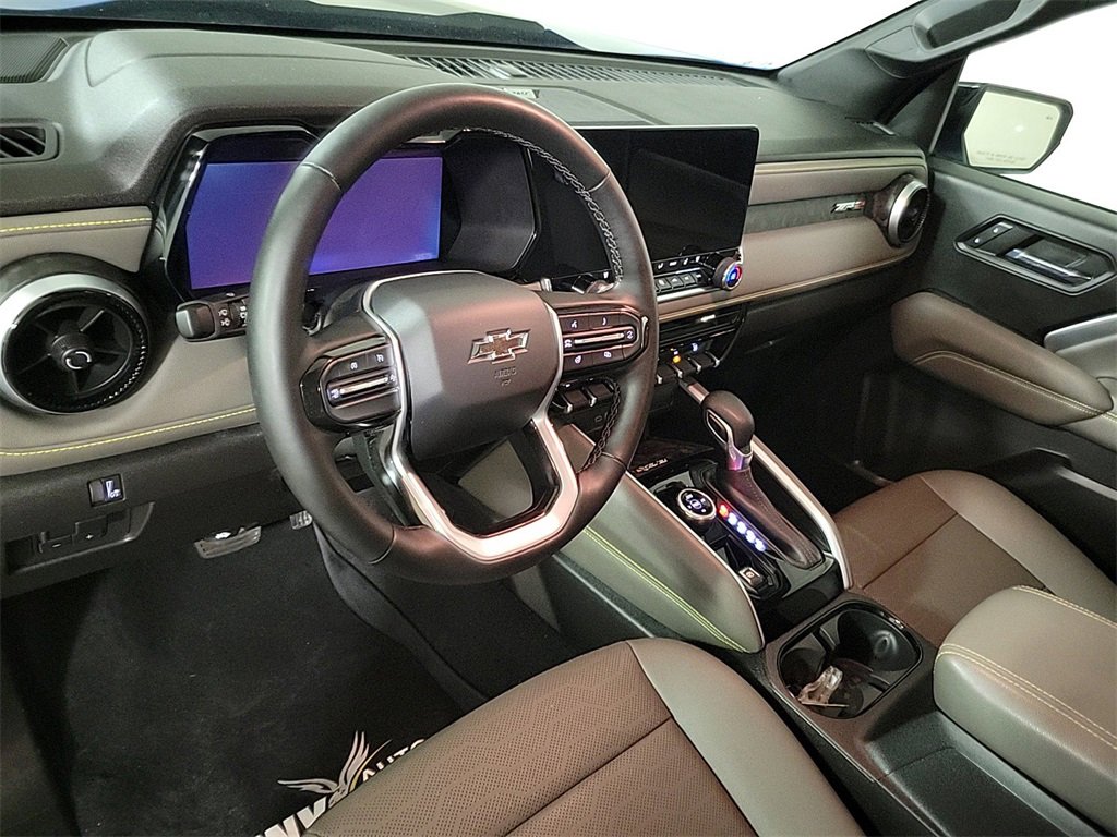 Certified 2024 Chevrolet Colorado ZR2 w/ ZR2 Convenience Package III image 13