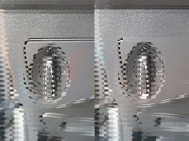 Certified 2023 Volkswagen Tiguan SE image 27