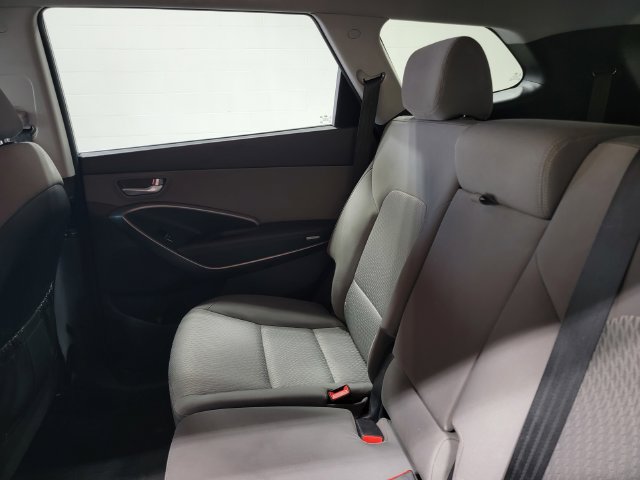 Used 2019 Hyundai Santa Fe XL SE AWD/4WD image 14