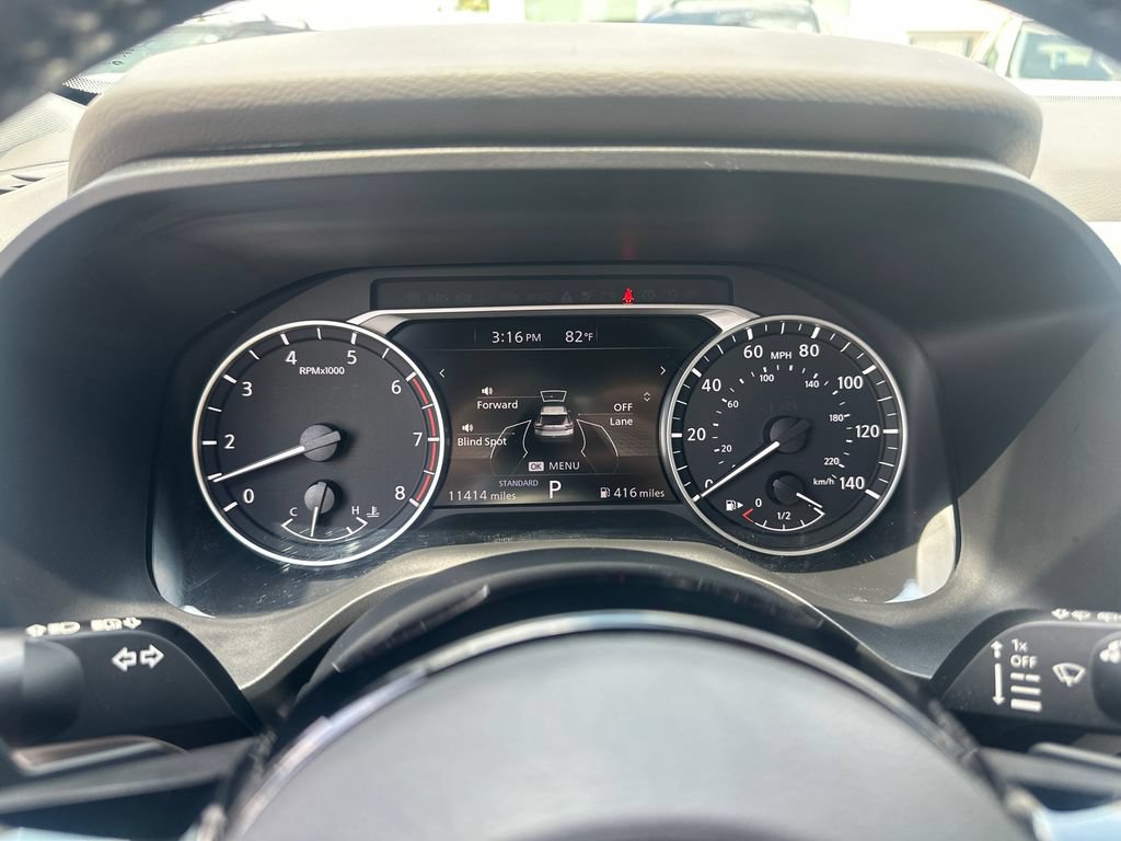 Used 2023 Nissan Rogue SV w/ SV Premium B Package FWD image 23