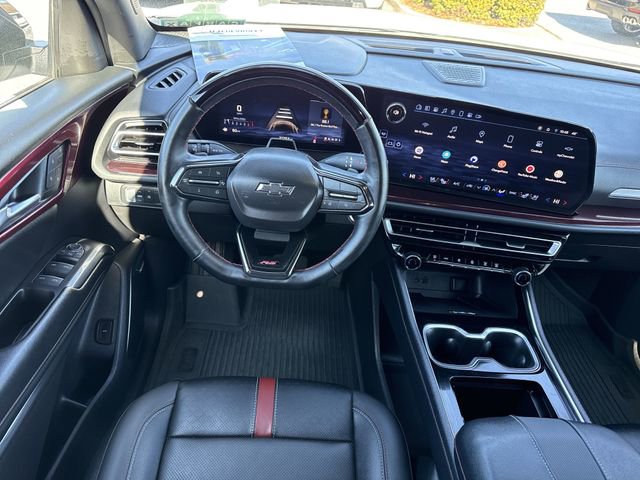 Used 2024 Chevrolet Traverse RS image 14