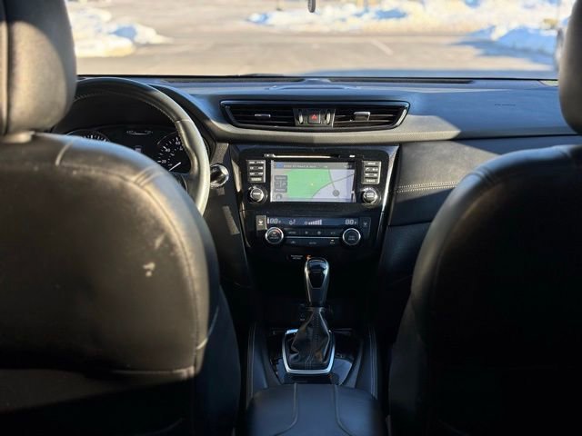 Used 2017 Nissan Rogue SL w/ SL Premium Package AWD/4WD image 31