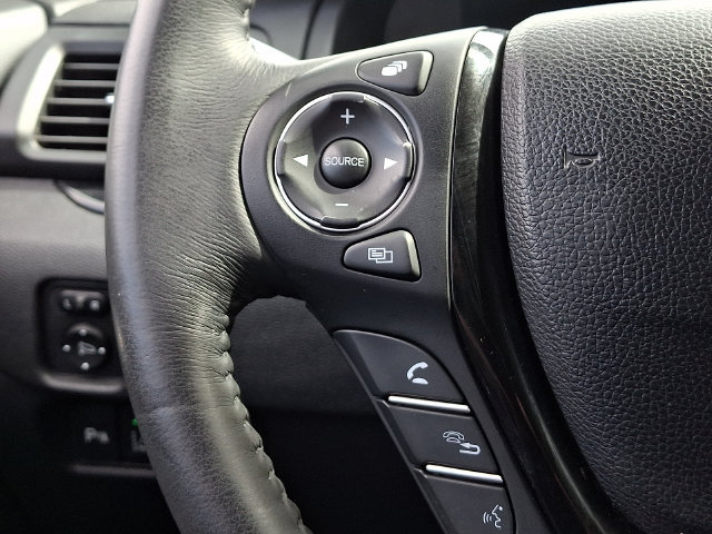 Used 2017 Honda Pilot Touring image 24