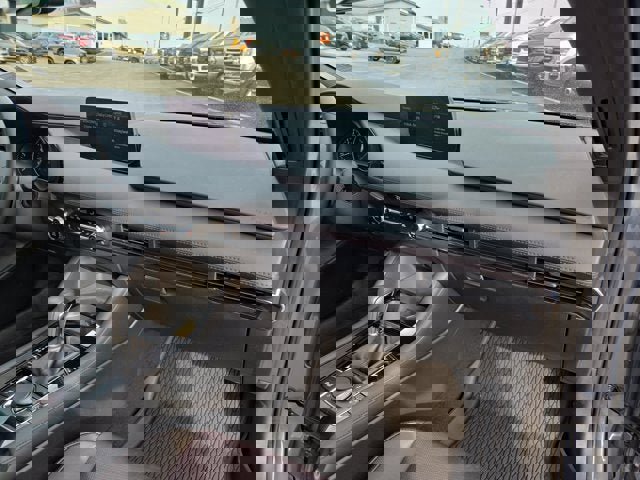 Certified 2025 MAZDA MAZDA3 Hatchback w/ Appearance Package image 15