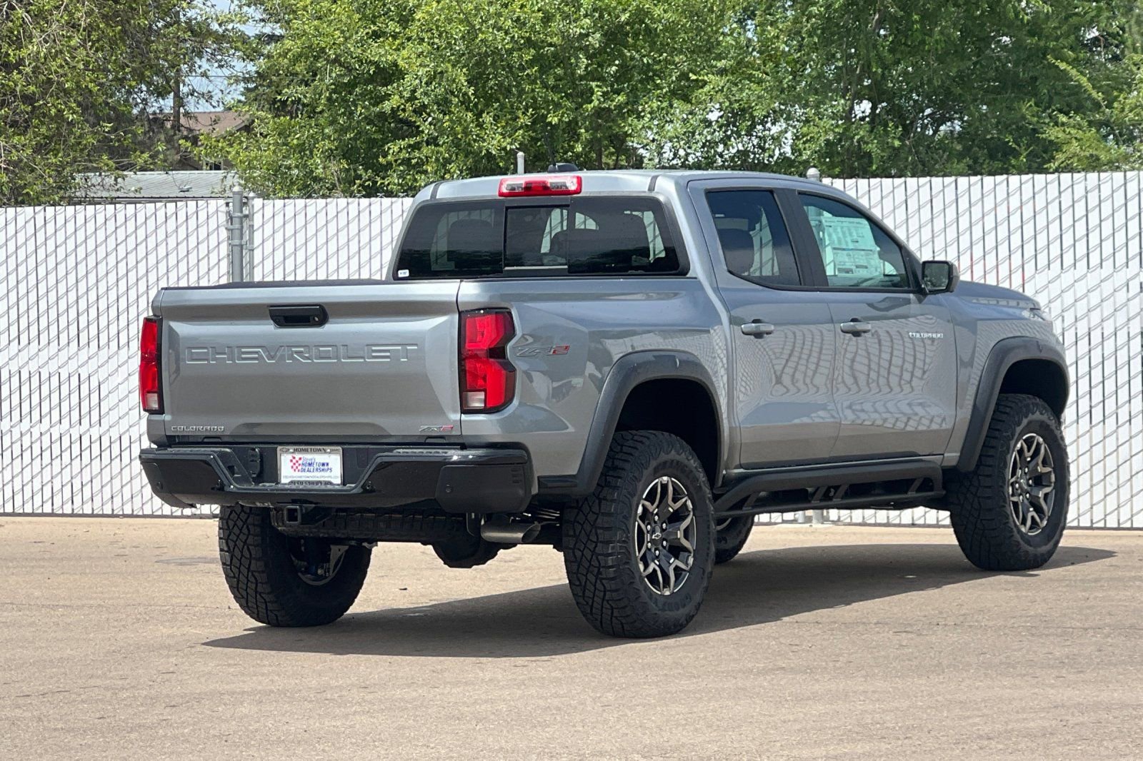 New 2026 Chevrolet Colorado ZR2 w/ Technology Package AWD/4WD image 4